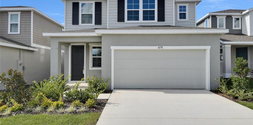 House in Lake Hamilton, Florida 4 bedrooms, 198.07 sq.m. № 2155975