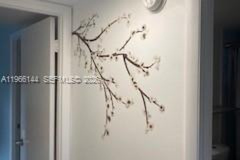 Снять в аренду кондоминиум в Норт-Майами-Бич, Флорида 2 спальни, 100.06м2, № 2027906 - фото 12