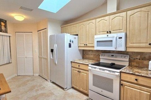 Casa en alquiler en Punta Gorda, Florida, 3 dormitorios, 133.87 m2 № 1557504 - foto 6