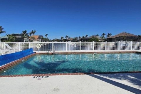 Casa en alquiler en Punta Gorda, Florida, 3 dormitorios, 133.87 m2 № 1557504 - foto 5