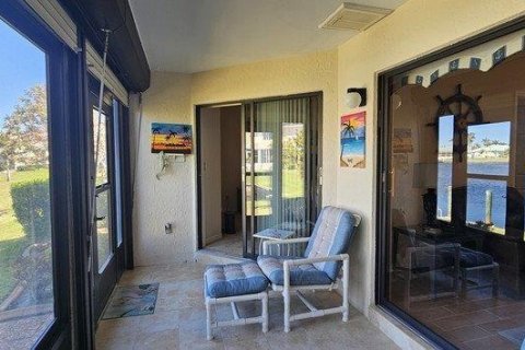 Casa en alquiler en Punta Gorda, Florida, 3 dormitorios, 133.87 m2 № 1557504 - foto 4