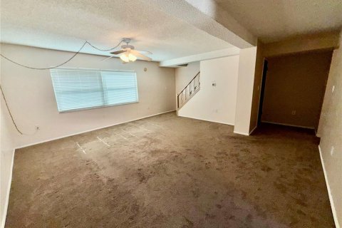 Condo in Dunedin, Florida, 2 bedrooms  № 2226616 - photo 18