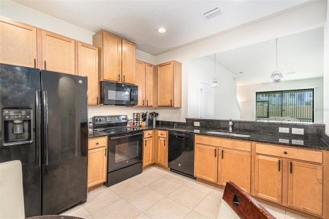 Townhouse in Clearwater, Florida 3 bedrooms, 134.15 sq.m. № 1829700 - photo 12
