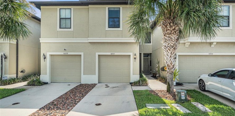 Townhouse in Clearwater, Florida 3 bedrooms, 134.15 sq.m. № 1829700