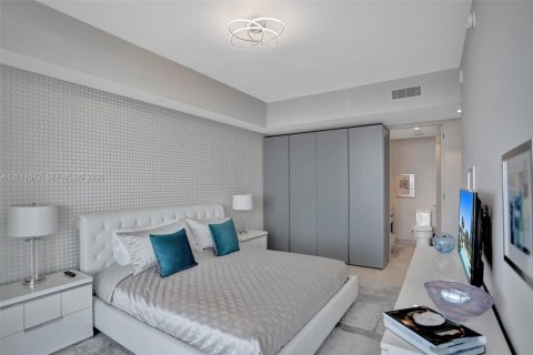 Condo in Sunny Isles Beach, Florida, 4 bedrooms  № 2075305 - photo 22