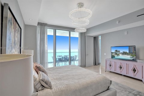 Condo in Sunny Isles Beach, Florida, 4 bedrooms  № 2075305 - photo 14