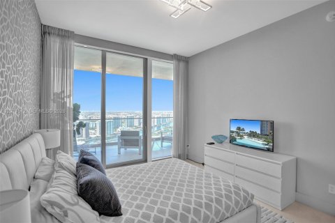 Condo in Sunny Isles Beach, Florida, 4 bedrooms  № 2075305 - photo 20