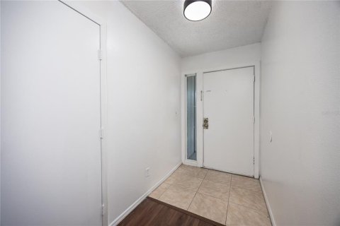 Condo in Gainesville, Florida, 2 bedrooms  № 1805373 - photo 3