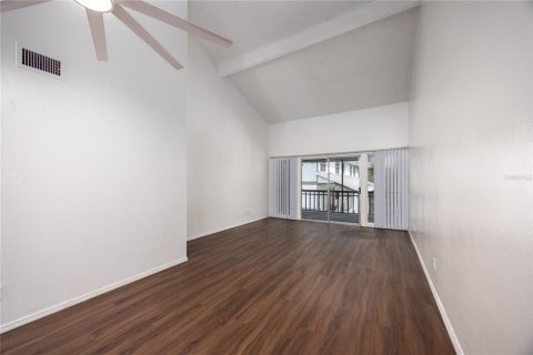Condo in Gainesville, Florida, 2 bedrooms  № 1805373 - photo 5
