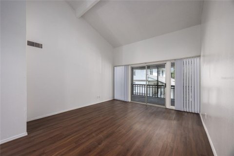 Condo in Gainesville, Florida, 2 bedrooms  № 1805373 - photo 6