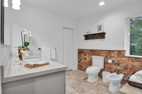 Купить виллу или дом в Майами, Флорида 4 спальни, 244.15м2, № 1898147 - фото 15