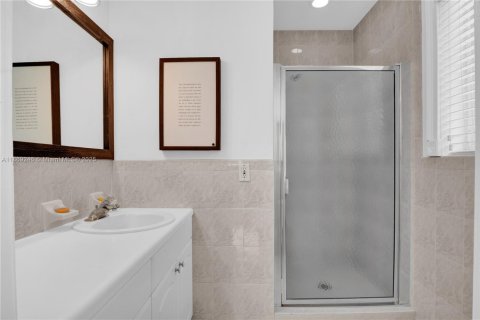 Купить виллу или дом в Майами, Флорида 4 спальни, 244.15м2, № 1898147 - фото 19