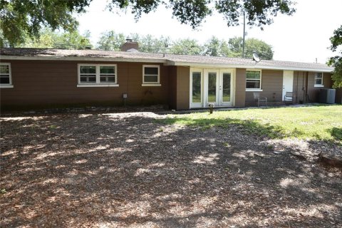 House in Lakeland, Florida 3 bedrooms, 137.96 sq.m. № 1535678 - photo 28