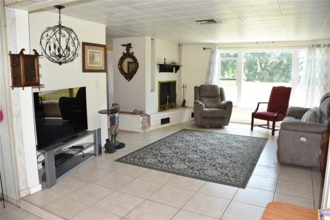 House in Lakeland, Florida 3 bedrooms, 137.96 sq.m. № 1535678 - photo 6