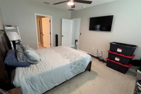 Casa en alquiler en Kissimmee, Florida, 4 dormitorios, 171.5 m2 № 2096892 - foto 16