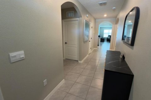 Casa en alquiler en Kissimmee, Florida, 4 dormitorios, 171.5 m2 № 2096892 - foto 29