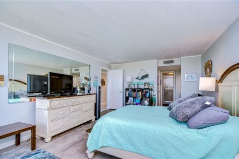 Condo in Clearwater, Florida, 1 bedroom  № 1539673 - photo 30