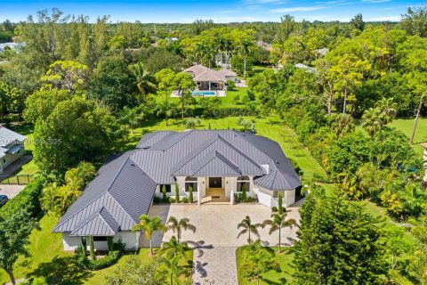 Villa ou maison à louer à Parkland, Floride: 6 chambres, 356.93 m2 № 1946027 - photo 16