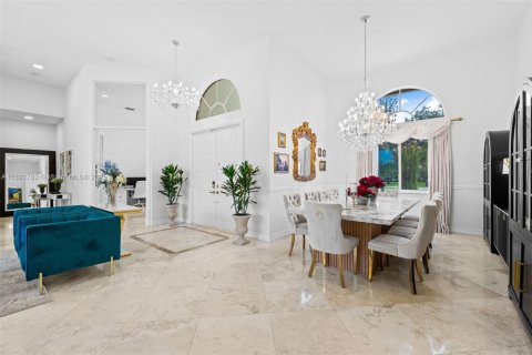 Villa ou maison à louer à Parkland, Floride: 6 chambres, 356.93 m2 № 1946027 - photo 23