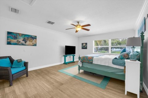 Casa en venta en Palm Harbor, Florida, 4 dormitorios, 211.72 m2 № 1914475 - foto 20