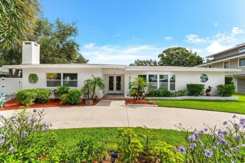 Casa en venta en Palm Harbor, Florida, 4 dormitorios, 211.72 m2 № 1914475 - foto 2