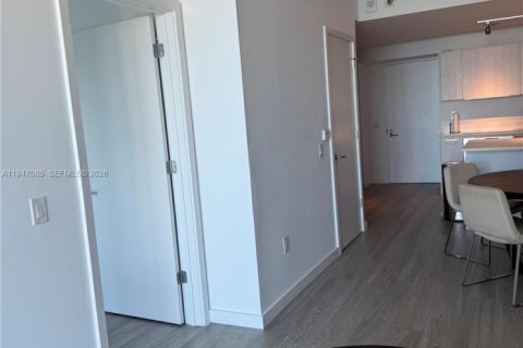 Снять в аренду квартиру в Майами, Флорида 1 спальня, 61.5м2, № 2004783 - фото 14