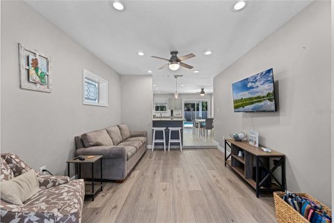 Casa en venta en Daytona Beach, Florida, 3 dormitorios, 135.82 m2 № 1876276 - foto 10
