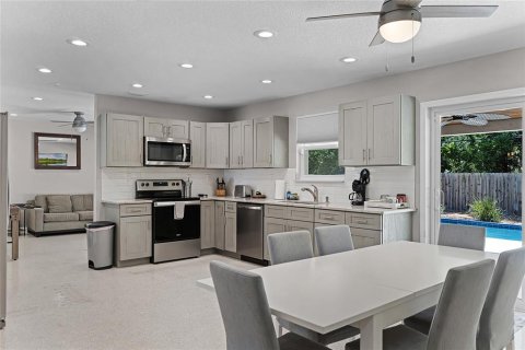 Casa en venta en Daytona Beach, Florida, 3 dormitorios, 135.82 m2 № 1876276 - foto 15