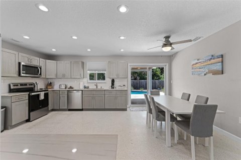 Casa en venta en Daytona Beach, Florida, 3 dormitorios, 135.82 m2 № 1876276 - foto 12