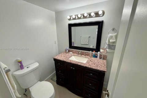 Copropriété à vendre à Aventura, Floride: 2 chambres, 98.29 m2 № 2189962 - photo 5