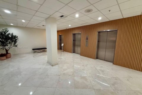 Copropriété à vendre à Aventura, Floride: 2 chambres, 98.29 m2 № 2189962 - photo 8