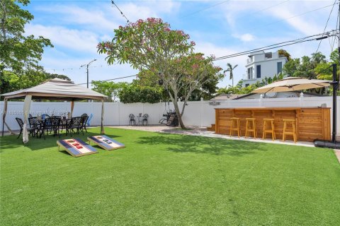 Купить виллу или дом в Форт-Лодердейл, Флорида 3 спальни, 127.28м2, № 1958344 - фото 23