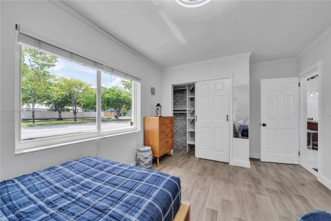 Купить виллу или дом в Форт-Лодердейл, Флорида 3 спальни, 127.28м2, № 1958344 - фото 16