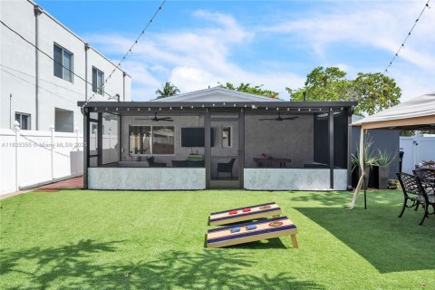 Купить виллу или дом в Форт-Лодердейл, Флорида 3 спальни, 127.28м2, № 1958344 - фото 25