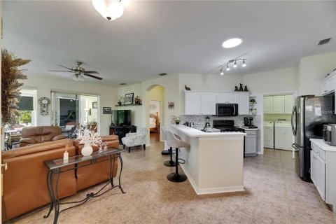 Copropriété à louer à Sun City Center, Floride: 2 chambres, 131.36 m2 № 2115213 - photo 7