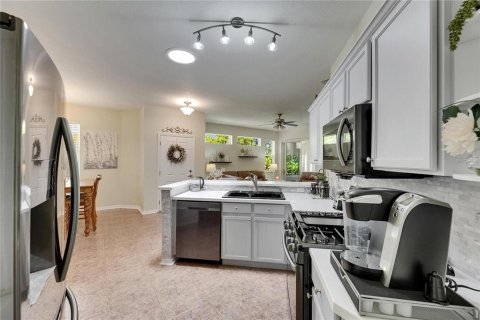 Copropriété à louer à Sun City Center, Floride: 2 chambres, 131.36 m2 № 2115213 - photo 17