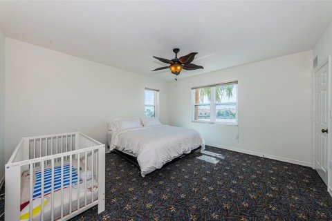 Condominio en venta en North Redington Beach, Florida, 3 dormitorios, 168.43 m2 № 1789953 - foto 17