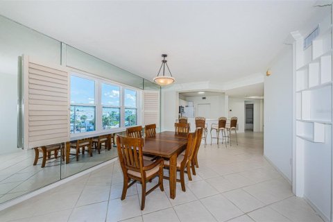 Copropriété à vendre à North Redington Beach, Floride: 3 chambres, 168.43 m2 № 1789953 - photo 9