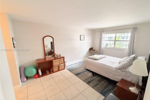 Condominio en venta en Miami, Florida, 2 dormitorios, 100.98 m2 № 2056307 - foto 9