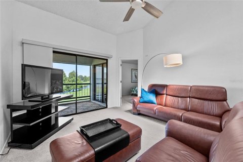 Copropriété à vendre à Winter Haven, Floride: 2 chambres, 100.15 m2 № 1918066 - photo 7