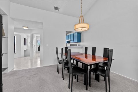 Copropriété à vendre à Winter Haven, Floride: 2 chambres, 100.15 m2 № 1918066 - photo 13