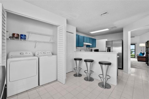 Copropriété à vendre à Winter Haven, Floride: 2 chambres, 100.15 m2 № 1918066 - photo 23