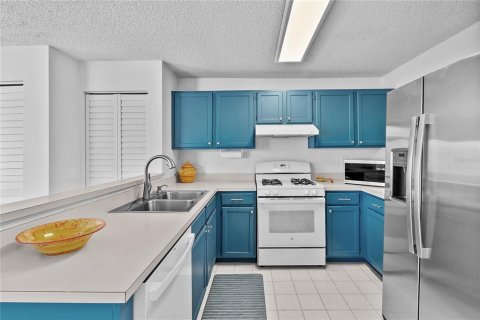 Copropriété à vendre à Winter Haven, Floride: 2 chambres, 100.15 m2 № 1918066 - photo 18