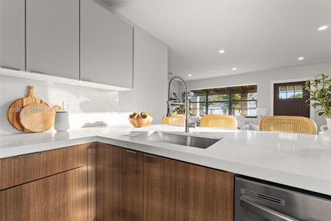 Casa en venta en Hollywood, Florida, 3 dormitorios, 93.55 m2 № 1993962 - foto 14