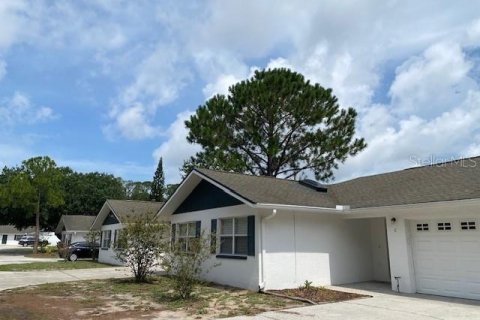 Apartment in Clearwater, Florida 2 bedrooms, 83.61 sq.m. № 2362594