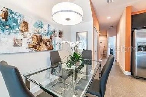 Touwnhouse à vendre à Clermont, Floride: 3 chambres, 139.45 m2 № 2102503 - photo 6
