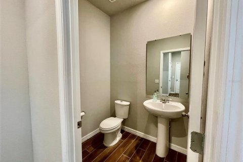 Снять в аренду таунхаус в Кэсселберри, Флорида 6 комнат, 150.13м2, № 2104719 - фото 9