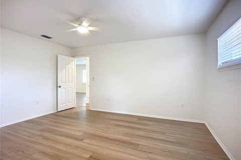 House in Bradenton, Florida 3 bedrooms, 165.74 sq.m. № 1832720 - photo 13