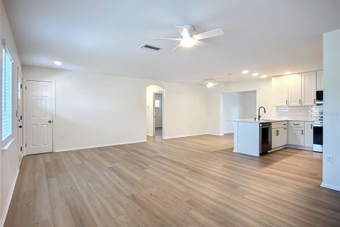 House in Bradenton, Florida 3 bedrooms, 165.74 sq.m. № 1832720 - photo 7