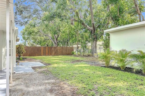 House in Bradenton, Florida 3 bedrooms, 165.74 sq.m. № 1832720 - photo 26